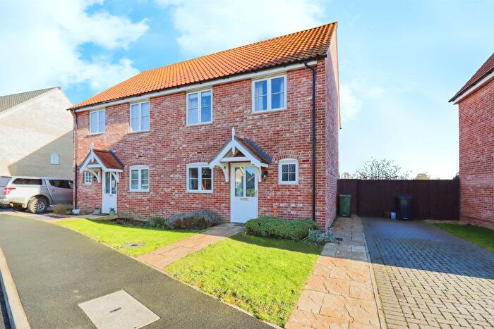 3 Bedroom Semi-Detached House For Sale In Poppy Grove, Dickleburgh, Diss, IP21