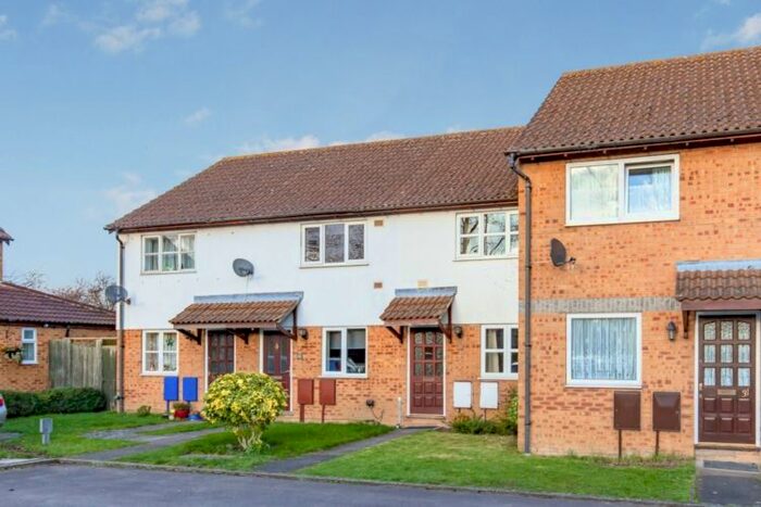 2 Bedroom Terraced House To Rent In Kestrel Way, Bicester, OX26