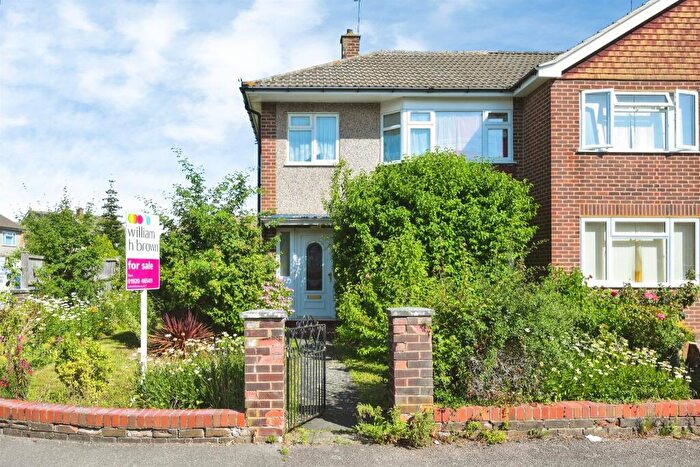 3 Bedroom Semi-Detached House For Sale In Rockfield Avenue, Ware, SG12
