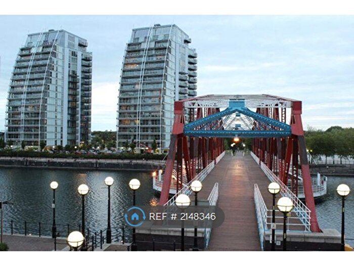 2 Bedroom Flat To Rent In Winnipeg Quay, Salford, M50