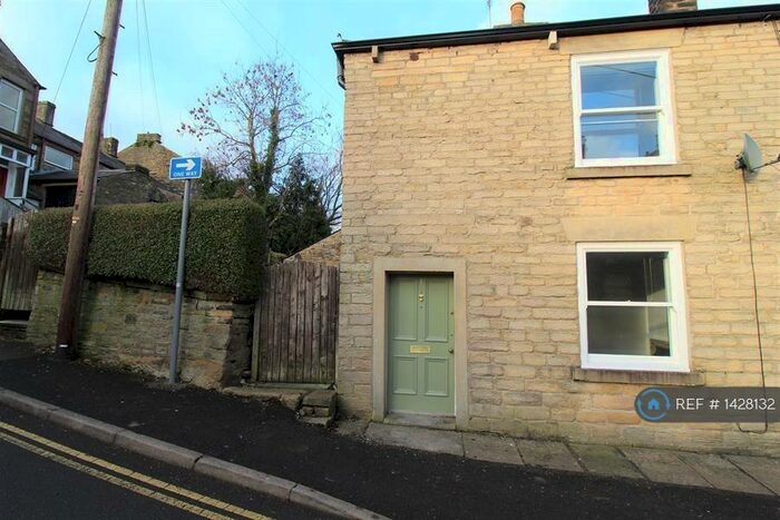3 Bedroom End Of Terrace House To Rent In Rock Street, New Mills, High Peak, SK22