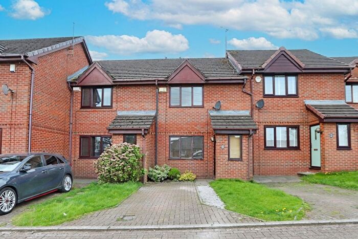 2 Bedroom Terraced House For Sale In Nuttall Mews, Whitefield, M45