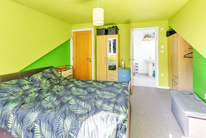 3 Bedroom Terraced House For Sale In Elder Mount Road, Manchester, M9