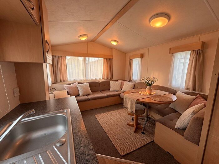 2 Bedroom Park Home For Sale In Glendale Holiday Park, Port Carlisle Wigton, CA7