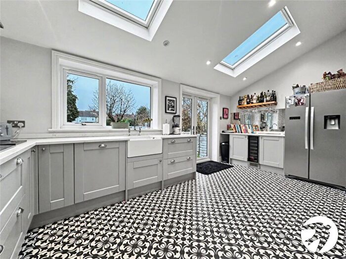 3 Bedroom Terraced House For Sale In Wilson Avenue, Rochester, Kent, ME1