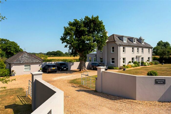 7 Bedroom Detached House For Sale In Plumpton Green, Lewes, East Sussex, BN7