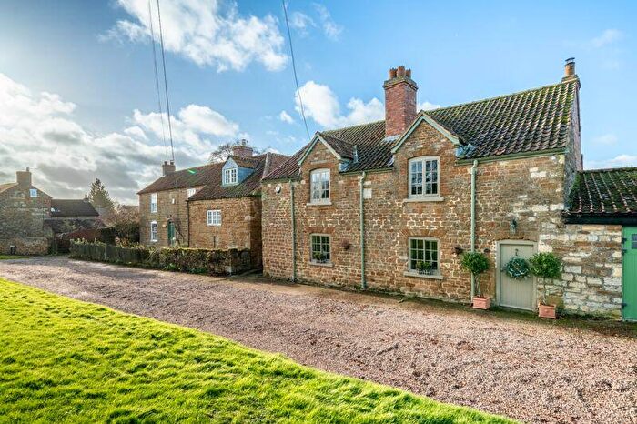 3 Bedroom Character Property For Sale In Stunning Character Property With Lots Of Original Features, LE14