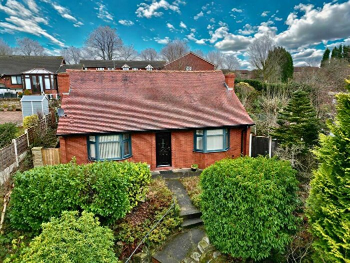 4 Bedroom Detached House For Sale In Sheffield Road, Hyde, Greater Manchester, SK14