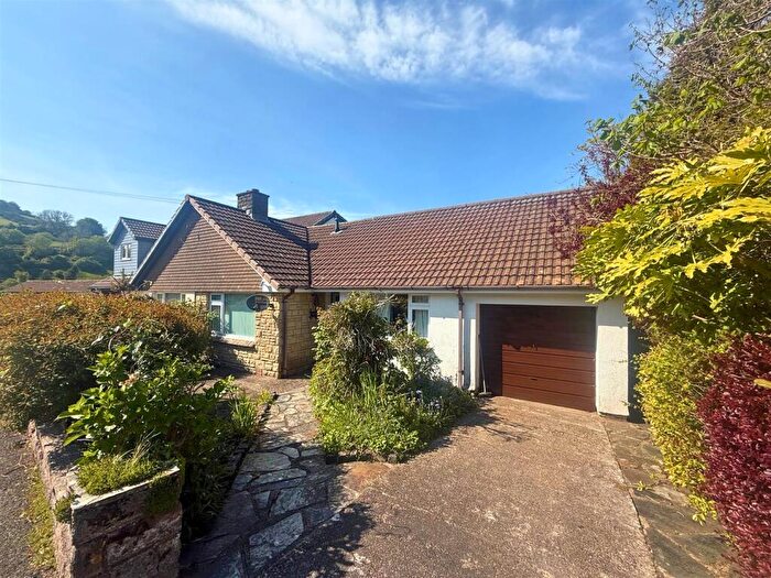 3 Bedroom Semi-Detached Bungalow For Sale In Knowle Gardens, Combe Martin, EX34