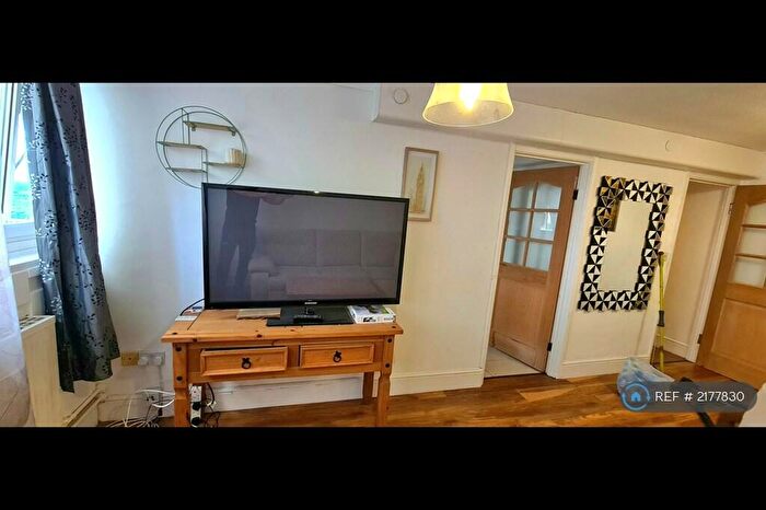 2 Bedroom Flat To Rent In Victoria Centre, Nottingham, NG1