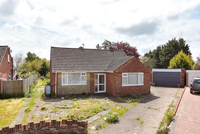 3 Bedroom Bungalow For Sale In Stour Valley Close, Upstreet, Canterbury, Kent, CT3