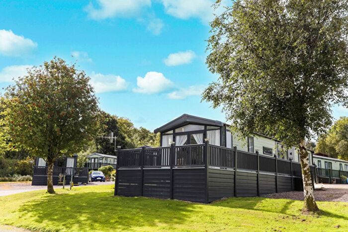 2 Bedroom Park Home For Sale In Fox Glove Hunters Quay, Dunoon, PA23