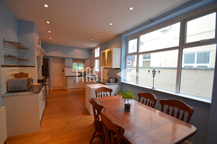 5 Bedroom Terraced House To Rent In Fosse Road South, West End, LE3