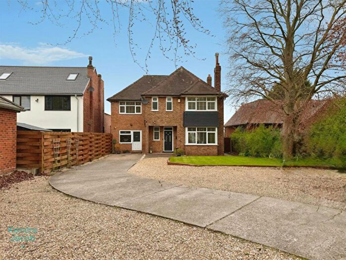 4 Bedroom House For Sale In Mansfield Road, Worksop, S80