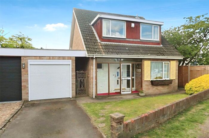 3 Bedroom Detached House To Rent In The Causeway, Staines-Upon-Thames, Surrey, TW18