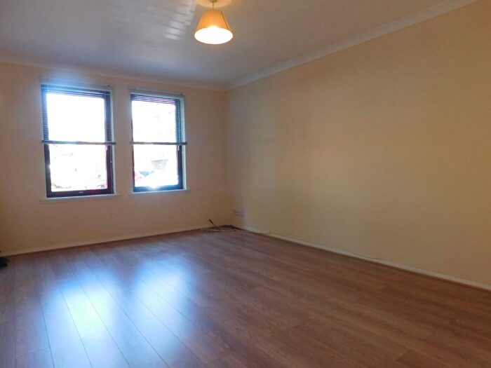 3 Bedroom Flat To Rent In Headland Court, Garthdee, Aberdeen, AB10