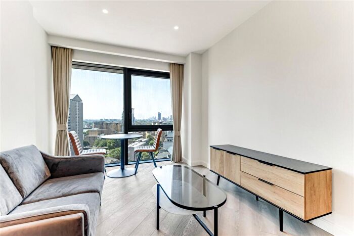 Apartment To Rent In The Aspen, Marsh Wall, London, E14