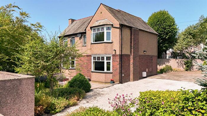 4 Bedroom Detached House For Sale In Beckside Road, Dalton-In-Furness, LA15
