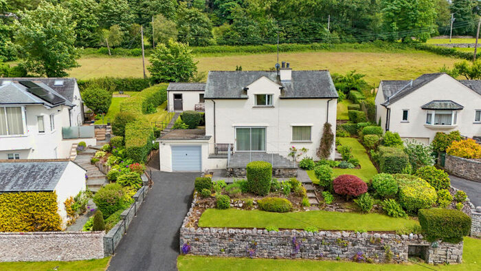 3 Bedroom Detached House For Sale In Leasgill, Heversham, LA7