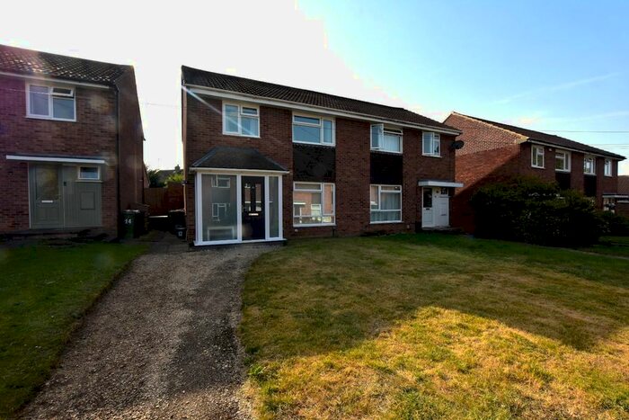 3 Bedroom Semi-Detached House To Rent In Thirlmere Road, Hatherley, Cheltenham, GL51