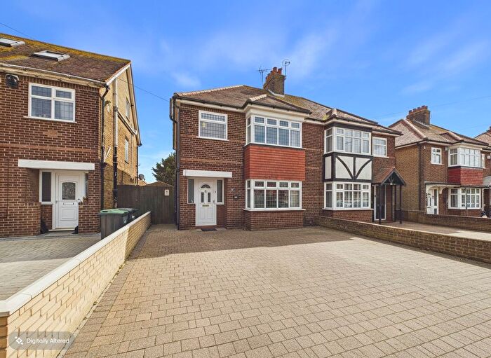 3 Bedroom Semi Detached House For Sale In Wilfred Road, Ramsgate, CT11