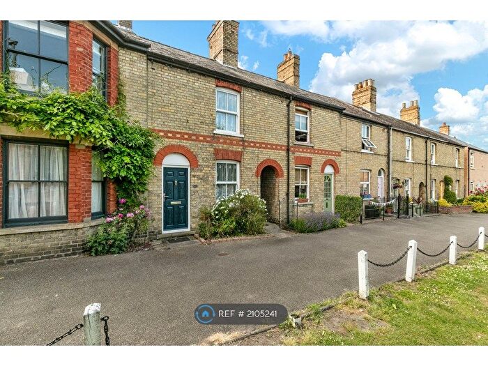 2 Bedroom Terraced House To Rent In Ouse Walk, Huntingdon, PE29