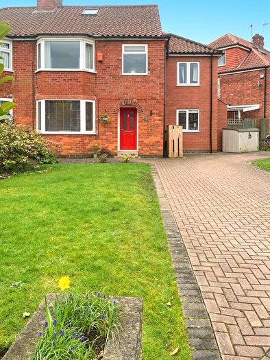 5 Bedroom Semi Detached House For Sale In Garths End, Fulford, York, YO10