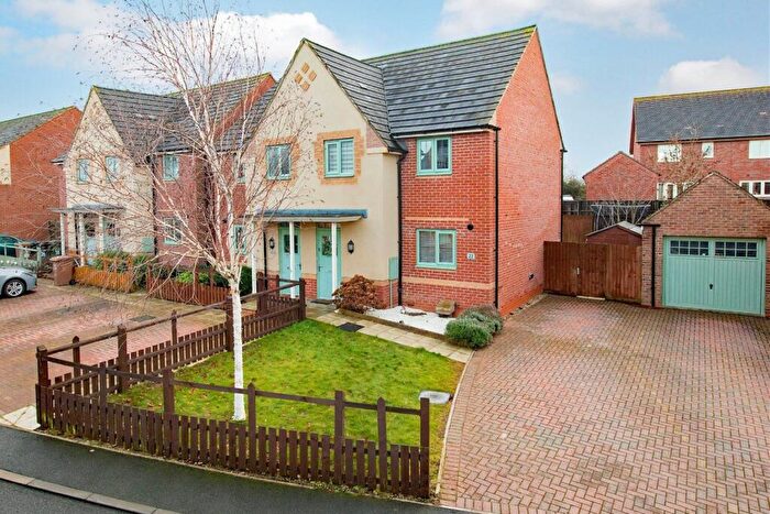 3 Bedroom Semi-Detached House To Rent In Osprey Drive, Corby, NN17