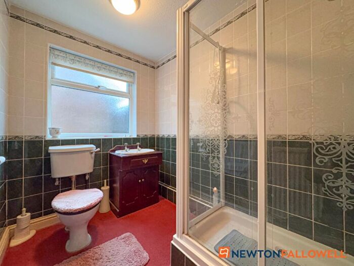 2 Bedroom Detached Bungalow For Sale In Chaucer Road, Balderton, NG24