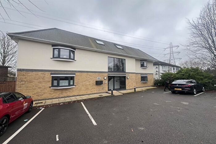 2 Bedroom Flat To Rent In Crayview Court, DA1