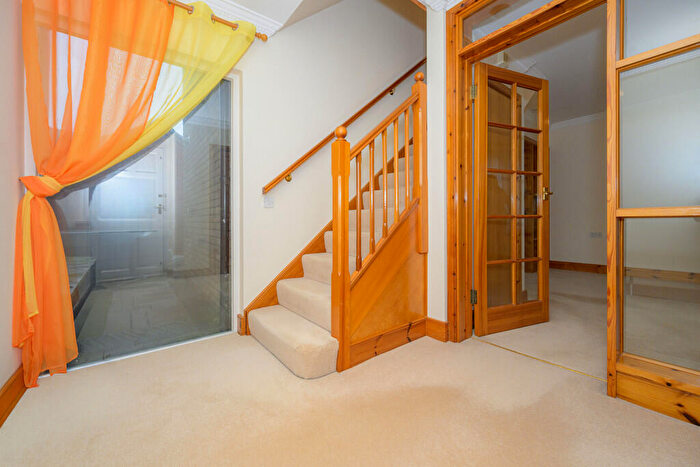 2 Bedroom Town House To Rent In Old College Close, NR34