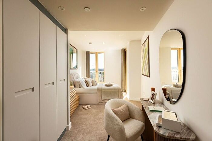 2 Bedroom Apartment To Rent In Embassy Boulevard, London, SW11