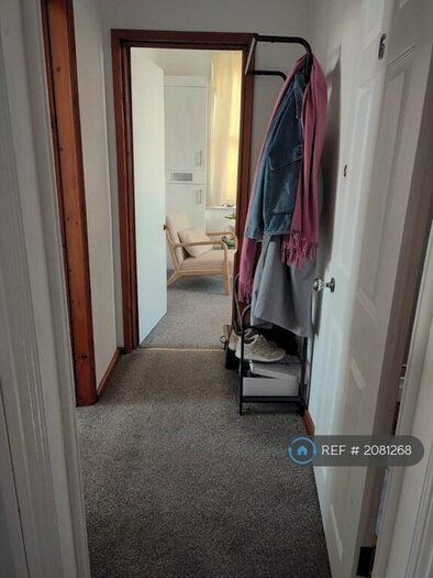 1 Bedroom Flat To Rent In Limes Road, Folkestone, CT19