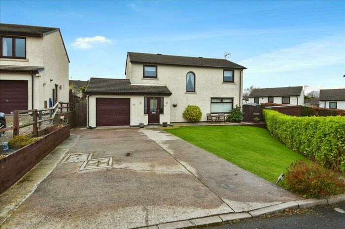 4 Bedroom Detached House For Sale In Bracken Grove, Swathmoor, Ulverston, LA12