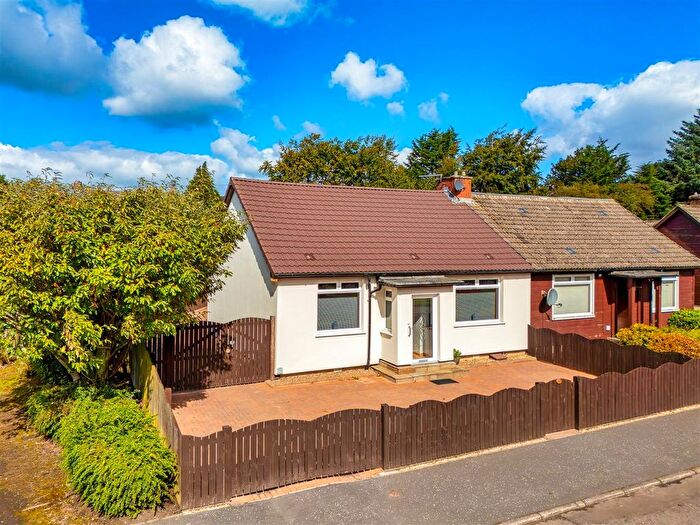 2 Bedroom Bungalow For Sale In Croftfoot Drive, Fauldhouse, EH47