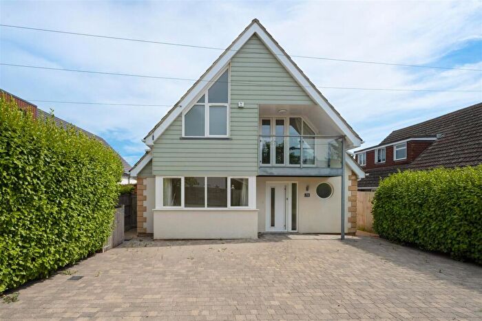 4 Bedroom Detached House To Rent In St Marys Grove, Seasalter, Whitstable, CT5