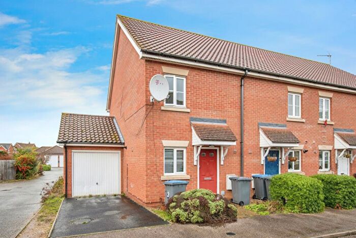 3 Bedroom End Of Terrace House For Sale In Castle Gardens, Kesgrave, Ipswich, IP5