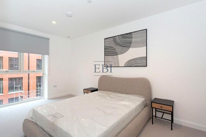 2 Bedroom Apartment To Rent In Delamarre House, Ribbon Lane, London, NW2