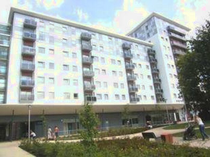 2 Bedroom Flat To Rent In Beckett House, New Road, Brentwood, Essex, CM14