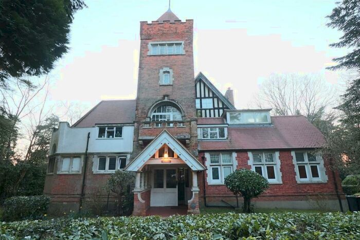 1 Bedroom Flat To Rent In Tower Road, Hindhead, GU26