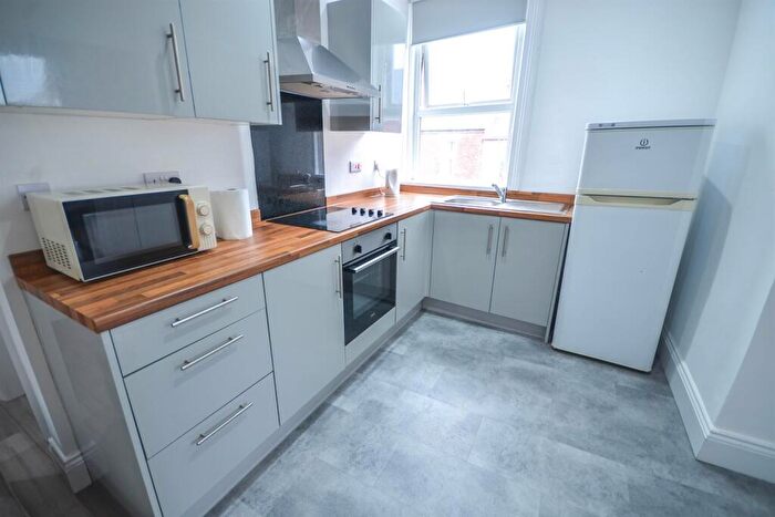 2 Bedroom Flat To Rent In Marine Approach, South Shields, NE33