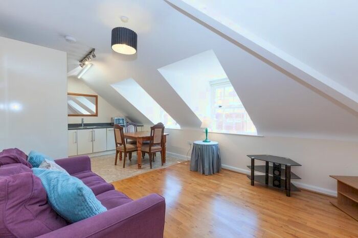 1 Bedroom Flat To Rent In Margaret Road, Headington, Oxford, OX3