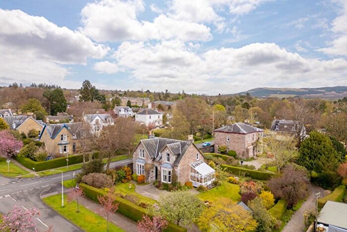 4 Bedroom Detached House For Sale In Colquhoun Street, Helensburgh, Argyll And Bute, G84