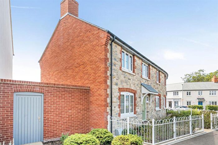 3 Bedroom End Of Terrace House For Sale In Nottington Lane, Nottington, Weymouth, DT3