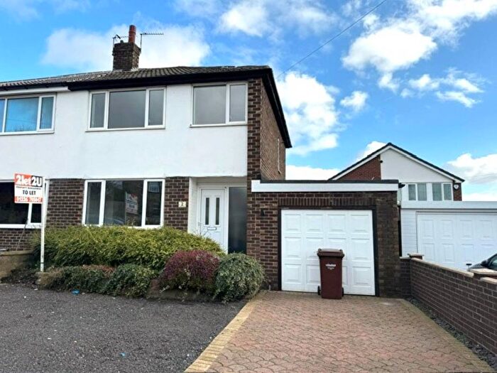 3 Bedroom Property To Rent In Prospect Road, Ossett, Wakefield, WF5
