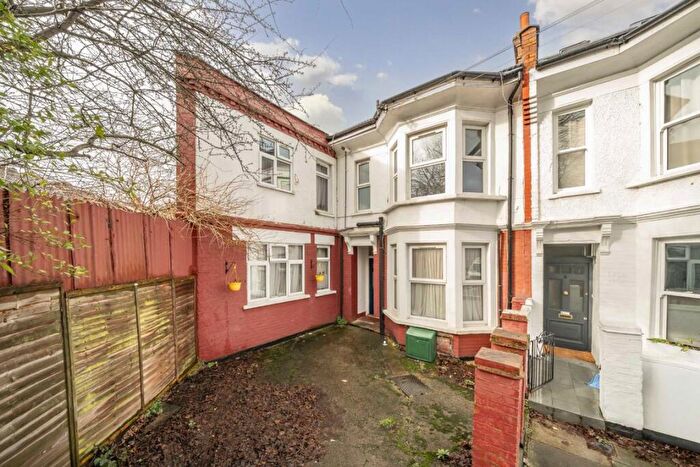 1 Bedroom Flat To Rent In Gowan Road, London, NW10