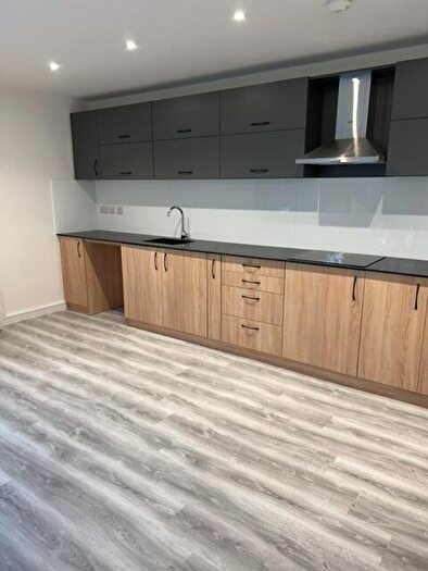 1 Bedroom Apartment To Rent In The Wells, Woodborough Road, Nottingham, Nottinghamshire, NG3