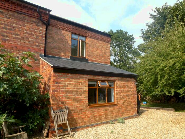 1 Bedroom Apartment To Rent In Banbury Lane, Rothersthorpe, Northamptonshire, NN7