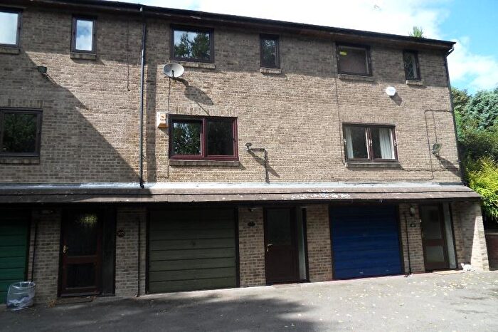 2 Bedroom House To Rent In Hawksworth Road, Horsforth, Leeds, West Yorkshire, Uk, LS18