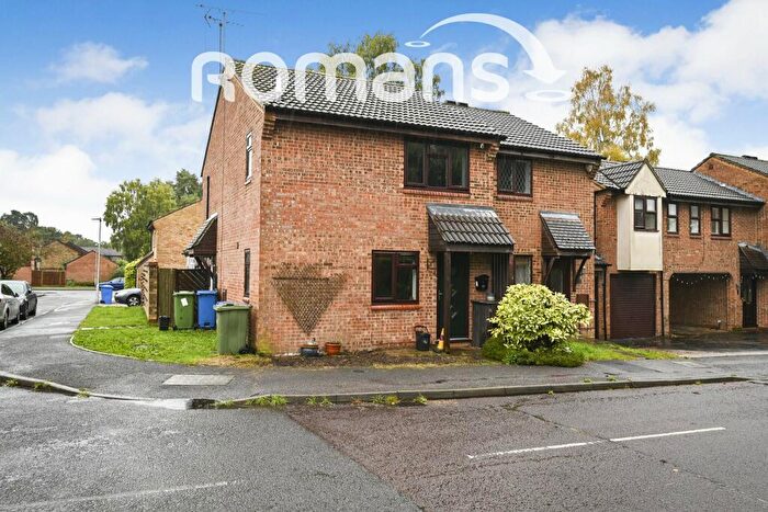 1 Bedroom Cluster House To Rent In Axbridge, RG12